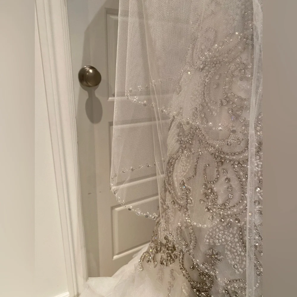 NEW Wedding Dress with Mermaid cut size 12-14 - Picture 6 of 10